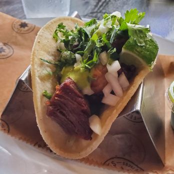 Federales Tacos & Tequila - Logan Square - Carnita - Bars Near Me - Chicago, Illinois Federales Tacos & Tequila - Logan Square - Carnita - Bars Near Me - Chicago, Illinois