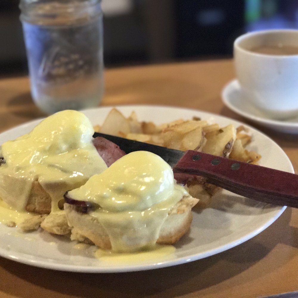 Mr & Mrs P's Eatery - Homemade eggs Benedict - Bakeries Near Me - Ripon, Wisconsin Mr & Mrs P's Eatery - Homemade eggs Benedict - Bakeries Near Me - Ripon, Wisconsin