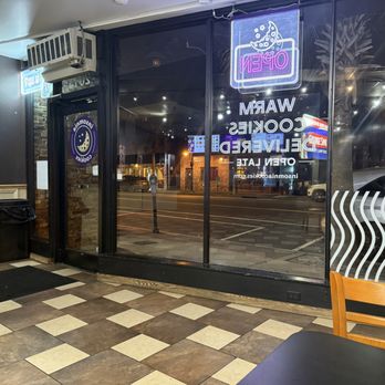Insomnia Cookies - Ice Cream & Frozen Yogurt Near Me - Columbia, South Carolina Insomnia Cookies - Ice Cream & Frozen Yogurt Near Me - Columbia, South Carolina