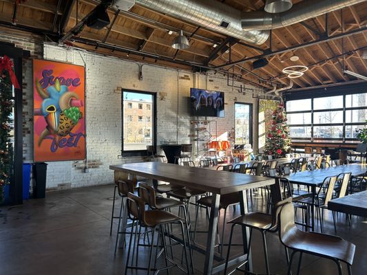 Raíces Brewing Company by null