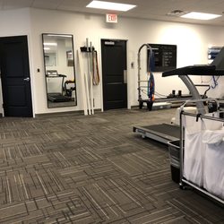 Nesin Physical Therapy - Therapy room