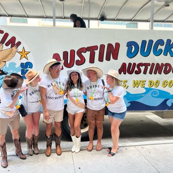 Austin Duck Adventures - Bus Tours Near Me - Austin, Texas
