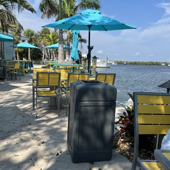 Beachcomber Trading Post Restaurant - Outside - Breakfast & Brunch Near Me - Englewood, Florida