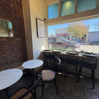 Zero Zero Handmade Pasta - Seating area - Pasta Shops Near Me - Kansas City, Missouri Zero Zero Handmade Pasta - Seating area - Pasta Shops Near Me - Kansas City, Missouri