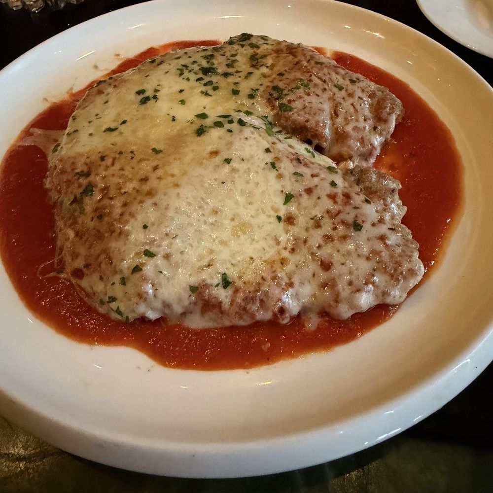 Sinatra - Chicken Parmesan 10000/10 Best chicken Parmesan I've ever had in my life - Italian Near Me - Las Vegas, Nevada Sinatra - Chicken Parmesan 10000/10 Best chicken Parmesan I've ever had in my life - Italian Near Me - Las Vegas, Nevada