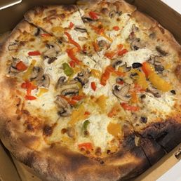 14in White Pizza with Mushrooms and Peppers