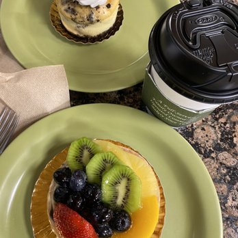 LaSalle Bakery - Fruit tart and chocolate cheesecake - Coffee & Tea Near Me - Providence, Rhode Island LaSalle Bakery - Fruit tart and chocolate cheesecake - Coffee & Tea Near Me - Providence, Rhode Island