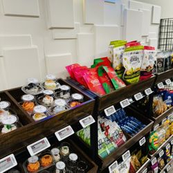 Crafted Beer and Wine - Snack Pairing Wall