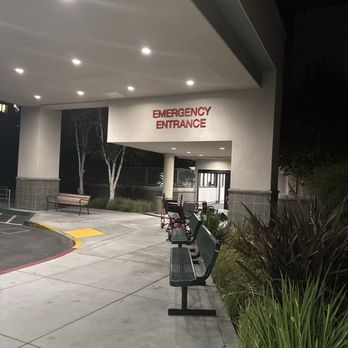 Good Samaritan Hospital - Emergency entrance - Hospitals Near Me - San Jose, California Good Samaritan Hospital - Emergency entrance - Hospitals Near Me - San Jose, California