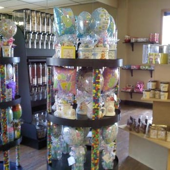 Memory Lane Candy - a display of candy in a store - Chocolatiers & Shops Near Me - Honesdale, Pennsylvania Memory Lane Candy - a display of candy in a store - Chocolatiers & Shops Near Me - Honesdale, Pennsylvania