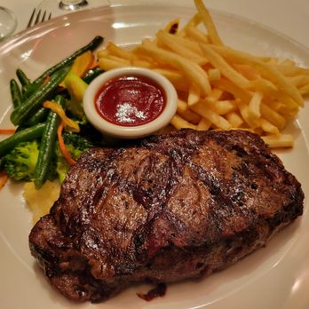 Hy's Steak House - New York Strip ($83) - Steakhouses Near Me - Honolulu, Hawaii Hy's Steak House - New York Strip ($83) - Steakhouses Near Me - Honolulu, Hawaii