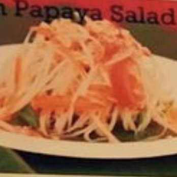 Ae's Thai Kitchen - Green Papaya Salad - Thai Near Me - Hana, Hawaii