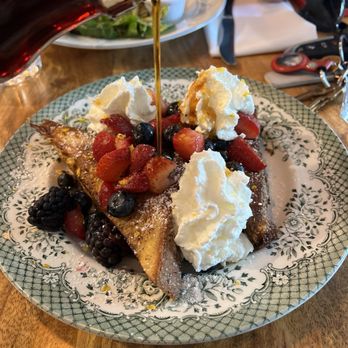 Loupiotte Kitchen - French toast - French Near Me - Los Angeles, California Loupiotte Kitchen - French toast - French Near Me - Los Angeles, California
