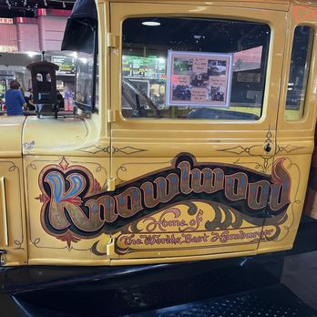 Knowlwood - Loving the vintage vibes - Burgers Near Me - Irvine, California Knowlwood - Loving the vintage vibes - Burgers Near Me - Irvine, California