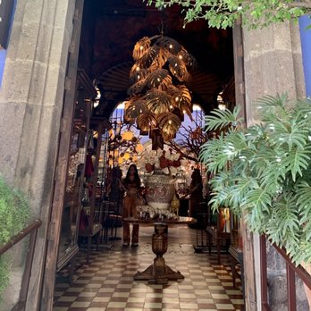 Casa Luna - Entryway - Mexican Near Me - Tlaquepaque, JAL