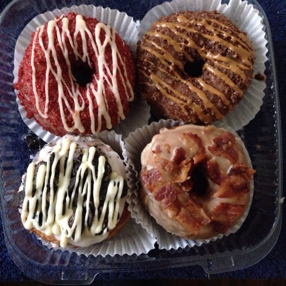 Bakers Donuts - Donuts Near Me - Sacramento, California
