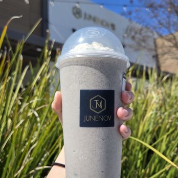 Junenov Tea - kuro goma sumuji - Bubble Tea Near Me - Pleasant Hill, California Junenov Tea - kuro goma sumuji - Bubble Tea Near Me - Pleasant Hill, California