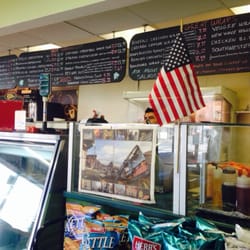 Ryan's Boulevard Deli & Grill - Lots of chalkboard options :)
