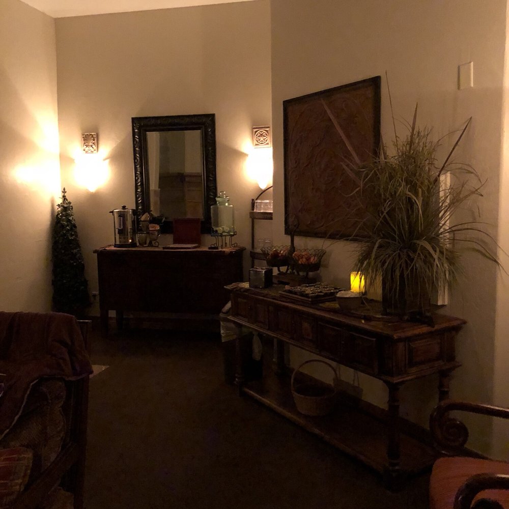 Sego Lily Spa - Snack bar has tea, water, fruit, granola bars, and dried fruit and nuts. - Day Spas Near Me - Midvale, Utah Sego Lily Spa - Snack bar has tea, water, fruit, granola bars, and dried fruit and nuts. - Day Spas Near Me - Midvale, Utah