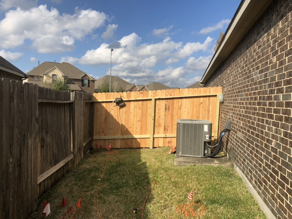 Slide of Casanova Roofing