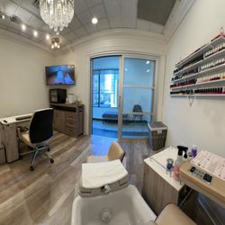 Jin's Nail Studio