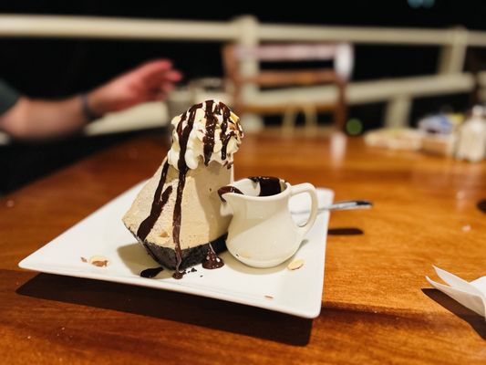 Haleiwa Joe's Haiku Gardens by null