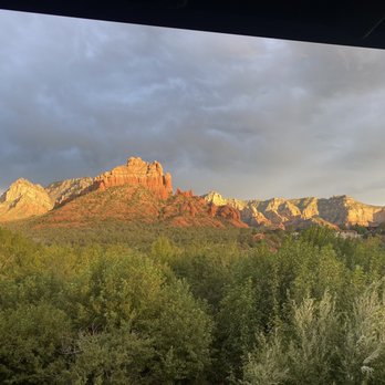 Hideaway House - Pizza Near Me - Sedona, Arizona