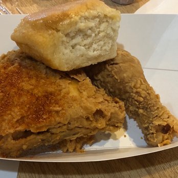 Gills Fried Chicken - 2 piece fried chicken with biscuit - Chicken Wings Near Me - San Marcos, Texas
