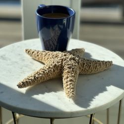 The Landing at Orcas - Perfect place to enjoy coffee.