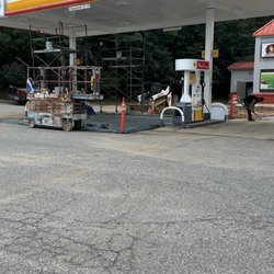 Shell - Shell station under construction.