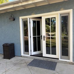 American Window Company - Claremont, CA customer has a new Milgard French door with screened, operable side lites. And we did a cool, but simple grid pattern with SDL