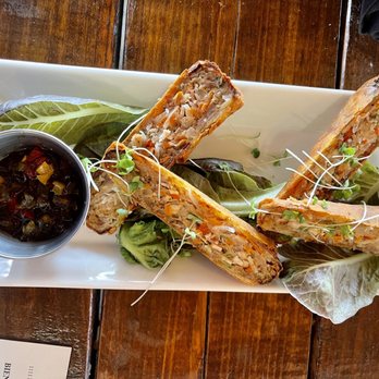 Restaurant Beatrice - Seasonal egg rolls - Cajun/Creole Near Me - Dallas, Texas Restaurant Beatrice - Seasonal egg rolls - Cajun/Creole Near Me - Dallas, Texas