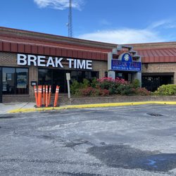 Break Time Billiards Sports Bar & Grill