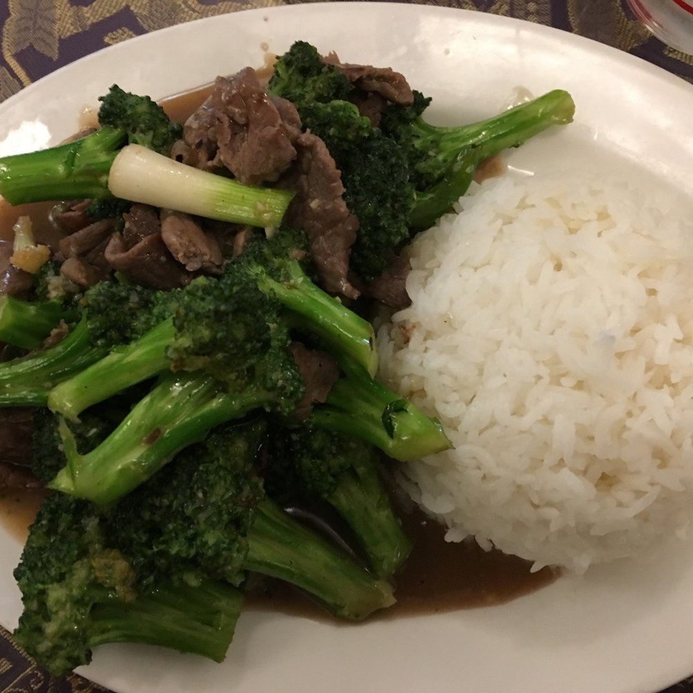 Annie's Cambodian - Broccoli Stir Fry with Beef - Cambodian Near Me - Eureka, California Annie's Cambodian - Broccoli Stir Fry with Beef - Cambodian Near Me - Eureka, California