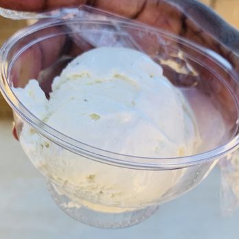 Whipped Creamery - Vanilla - Desserts Near Me - Martinez, Georgia