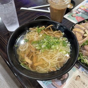 Pho Vit 115 - Vermicelli noodles - Noodles Near Me - El Monte, California Pho Vit 115 - Vermicelli noodles - Noodles Near Me - El Monte, California