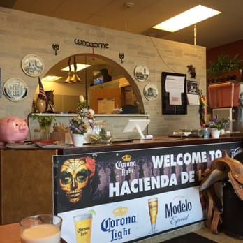 Hacienda De Los Perez - Front / order area - Mexican Near Me - Gilberts, Illinois Hacienda De Los Perez - Front / order area - Mexican Near Me - Gilberts, Illinois