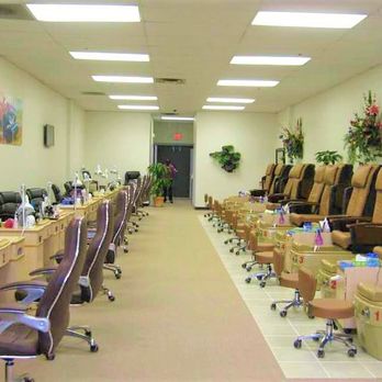 Great Nails & Spa - Inside of the salon - Nail Salons Near Me - Philadelphia, Pennsylvania Great Nails & Spa - Inside of the salon - Nail Salons Near Me - Philadelphia, Pennsylvania