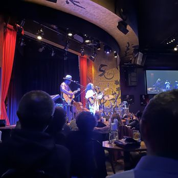 Yoshi's - Anessa Strings and Martin Luther McCoy - Jazz & Blues Near Me - Oakland, California