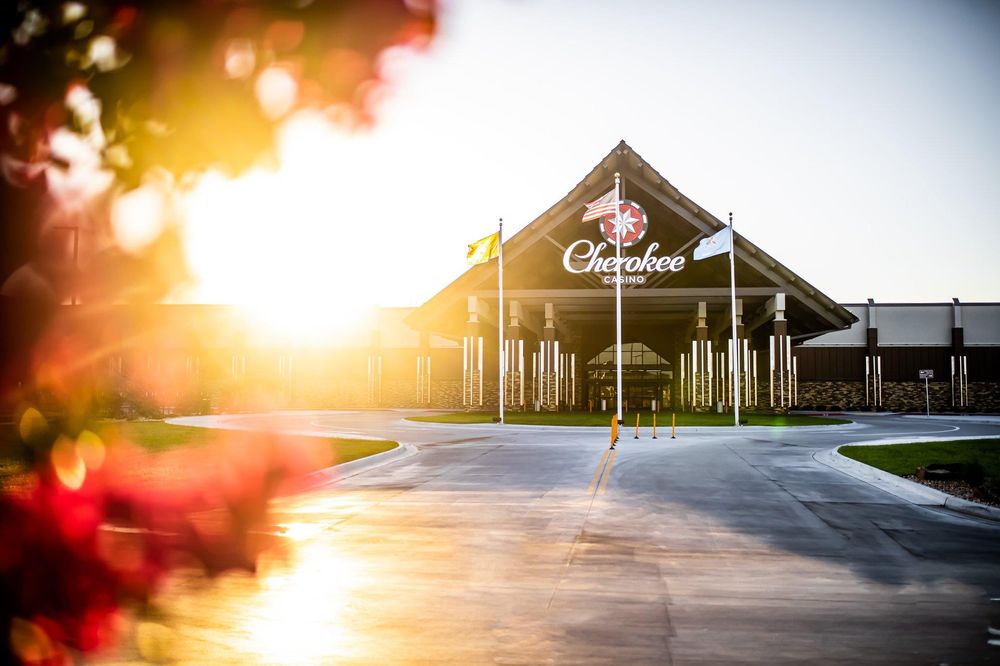 CHEROKEE CASINO TAHLEQUAH Updated October 2024 10 Photos 3307