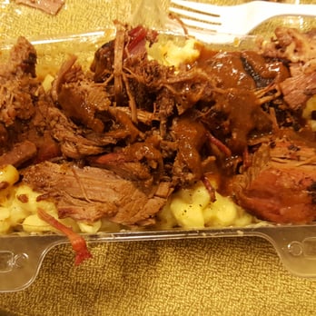 Smoking Kow BBQ - Yuuuuummmmm....brisket over Mac!!!! - Food Trucks Near Me Smoking Kow BBQ - Yuuuuummmmm....brisket over Mac!!!! - Food Trucks Near Me