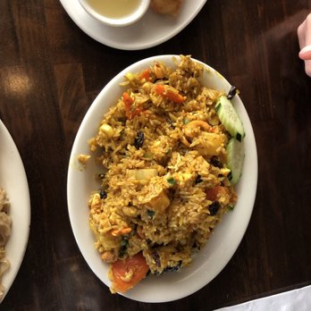 Sawasdee Thai Cuisine - Thai Near Me - Hershey, Pennsylvania