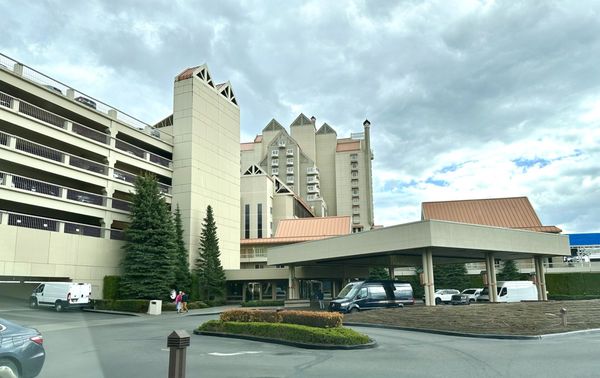 The Coeur d'Alene Resort by null