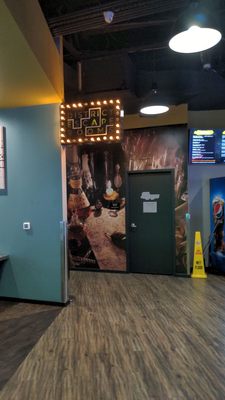 District Eat & Play by null