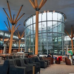 Plaza Premium Lounge - YVR Atium