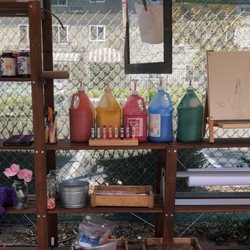 Little Sunshine House - Art Studio Outside