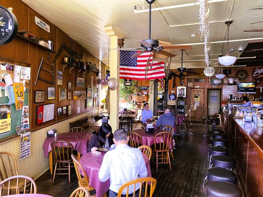 Little Bohemia by null