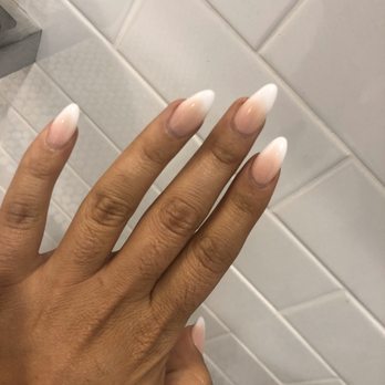 Elite Nails - Ombré nails - Nail Salons Near Me - Columbus, Ohio