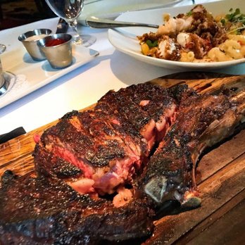 Vic & Anthony's Steakhouse - Steak with mac and cheese - Steakhouses Near Me - Houston, Texas Vic & Anthony's Steakhouse - Steak with mac and cheese - Steakhouses Near Me - Houston, Texas