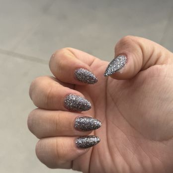 Lyly Spa and Nails - Nail Salons Near Me - Fullerton, California